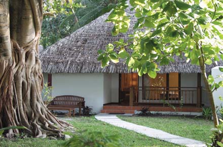 Kuramathi Cottage Club & Spa